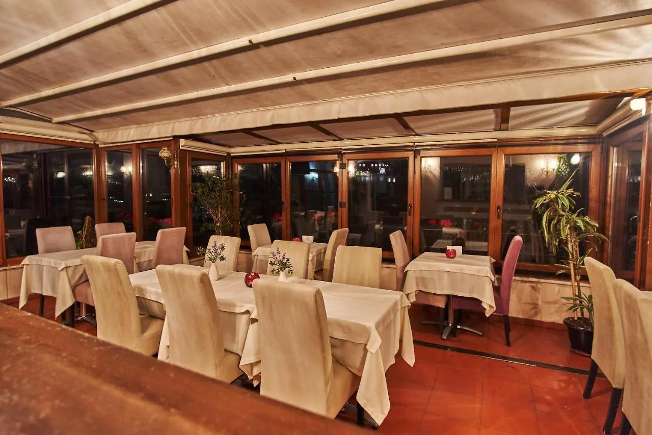 Celal Sultan Hotel Special Class Istanbul 4*,